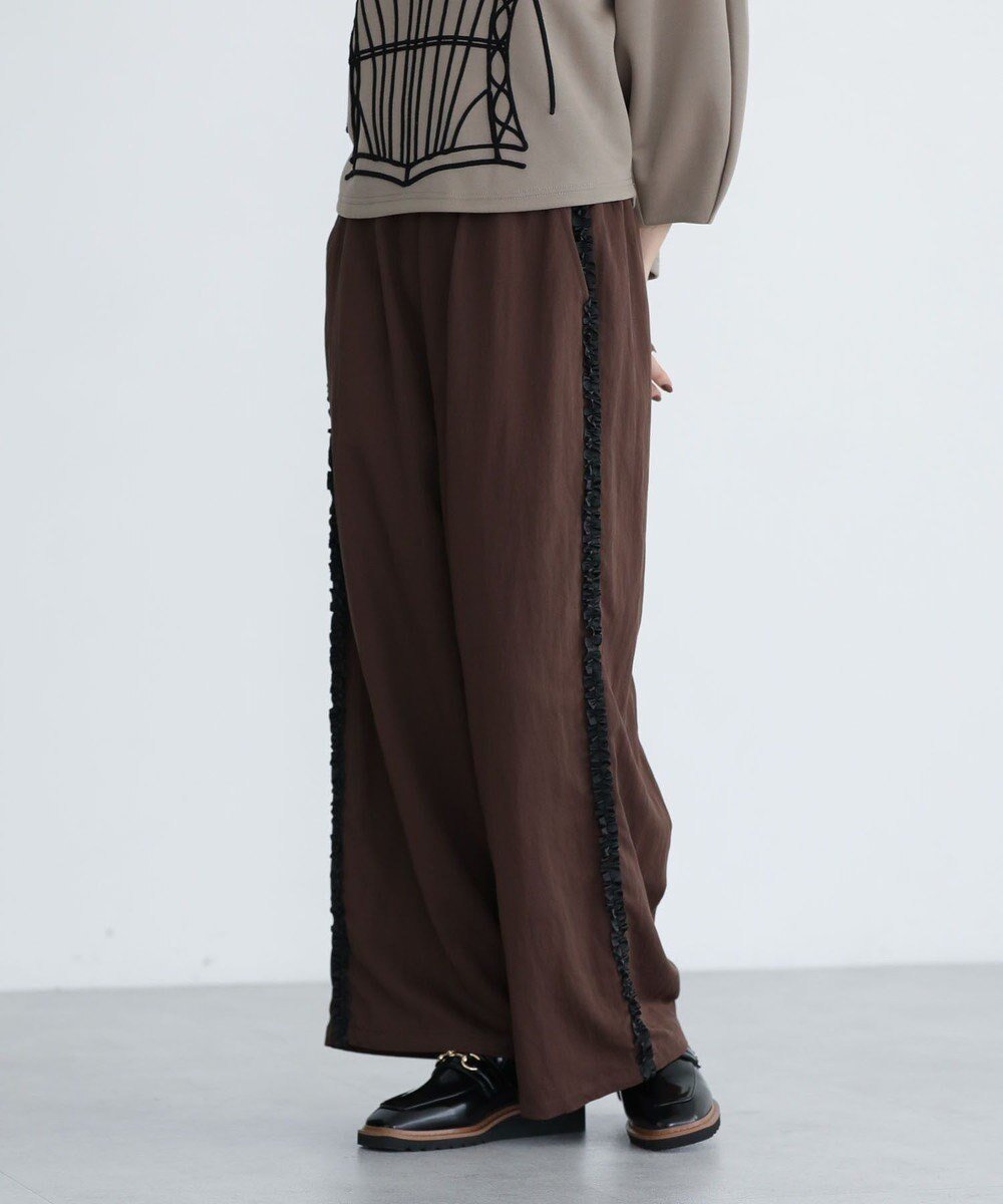 【グリーンパークス/Green Parks】のESCAR サイドミニフリルワイドパンツ インテリア・キッズ・メンズ・レディースファッション・服の通販 founy(ファニー) ファッション Fashion レディースファッション Fashion for Women パンツ Pants & Trousers おすすめ Recommended / Our Picks フリル Frill, Ruffle ポケット Pocket, Pocket Detail ワイド Wide, Wide Fit A/W・秋冬 Autumn/Winter Brown|ID: prp329100004725357 ipo3291000000034145508