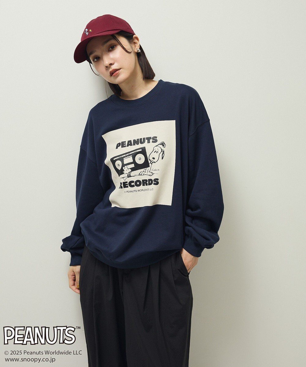 【グリーンパークス/Green Parks】のPEANUTS ラジカセスウェット 人気、トレンドファッション・服の通販 founy(ファニー) ファッション Fashion レディースファッション Fashion for Women トップス・カットソー Cut & Sew Tops レディースパーカー・カジュアルフーディー Casual Hoodies & Sweatshirts スウェット・クルーネックトップス Sweatshirts & Crewnecks / Relaxed Fit Sweat Tops おすすめ Recommended / Our Picks ショルダー Shoulder, Shoulder Strap スウェット / スエット Sweatshirt, Sweatwear ドロップ Drop Shoulder, Dropped Style プリント Print, Printed Pattern ボトム Bottoms, Lower Wear ポケット Pocket, Pocket Detail A/W・秋冬 Autumn/Winter other-1|ID: prp329100004725368 ipo3291000000034145539