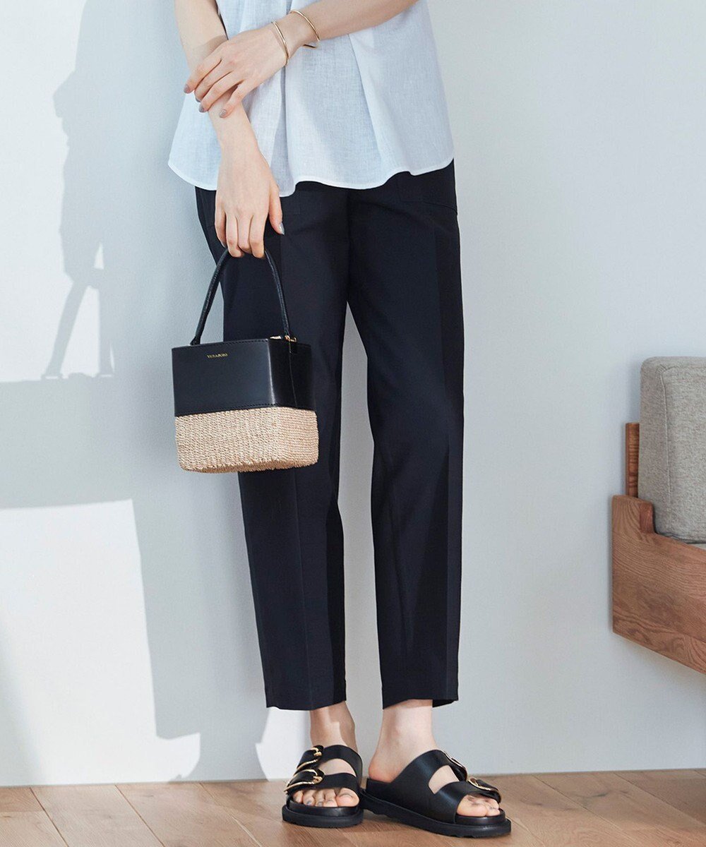 【23区/NIJYUSANKU】の【SLOW/洗える】バックサテンストレッチ ベイカーパンツ インテリア・キッズ・メンズ・レディースファッション・服の通販 founy(ファニー) ファッション Fashion レディースファッション Fashion for Women パンツ Pants & Trousers バッグ Bags 春 Spring 洗える Machine Washable ギャザー Gathered, Ruffled ストレッチ Stretch, Stretchy Fabric センター Center, Center Line フィット Fit, Slim Fit ポケット Pocket, Pocket Detail S/S・春夏 SS, Spring/Summer, Warm Season 夏 Summer 2023春夏・S/S Spring/Summer 2023 SS23 2023年 2023 ネイビー系|ID: prp329100004727709 ipo3291000000034155249