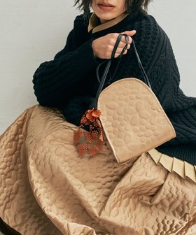 【アンドウール/AND WOOL】の【土の凹凸を表現したナイロン素材】テレイン ポシェット 人気、トレンドファッション・服の通販 founy(ファニー) ファッション Fashion レディースファッション Fashion for Women キュプラ Cupro, Eco Fabric ショルダー Shoulder, Shoulder Strap シルバー Silver, Metallic Silver ポケット Pocket, Pocket Detail ポシェット Pochette, Mini Bag ポーチ Pouch, Small Case |ID:prp329100004727727