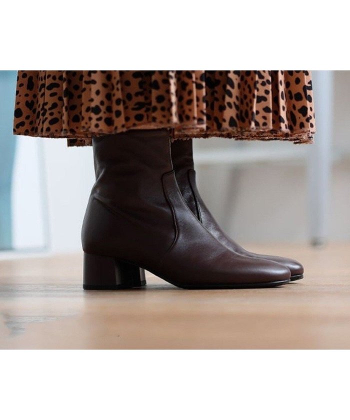 【リーガル フットコミュニティ/REGAL FOOT COMMUNITY】の【リーガルレディース】F74R 晴雨兼用ショートブーツ ブーツ インテリア・キッズ・メンズ・レディースファッション・服の通販 founy(ファニー) https://founy.com/ ファッション Fashion レディースファッション Fashion for Women クッション Cushion, Throw Pillow グラス Glass, Eyewear ショート Short, Short Length ストレッチ Stretch, Stretchy Fabric フィット Fit, Slim Fit ライニング Inner Lining, Inner Fabric, Lined A/W・秋冬 Autumn/Winter S/S・春夏 SS, Spring/Summer, Warm Season 夏 Summer |ID: prp329100004727762 ipo3291000000034899650