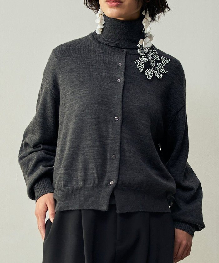 【ムーク/muuc】のエクストラファインメリノ・丸襟カーディガン インテリア・キッズ・メンズ・レディースファッション・服の通販 founy(ファニー) https://founy.com/ ファッション Fashion レディースファッション Fashion for Women トップス・カットソー Cut & Sew Tops カーディガン・羽織り Layered Style Cardigans アンサンブル Ensemble Set イタリア Italy エレガント 上品 Elegant カーディガン Cardigan, Knitwear クラシカル Classical, Vintage-Inspired シンプル Simple, Minimal 透かし Cut-Out, Lacework タートル Turtleneck, Turtle Collar なめらか Smooth, Silky Texture パターン Pattern, Design Print ベーシック Basic, Essential リラックス Relax, Relaxed Fit A/W・秋冬 Autumn/Winter S/S・春夏 SS, Spring/Summer, Warm Season おすすめ Recommended / Our Picks 夏 Summer |ID: prp329100004727871 ipo3291000000034156405