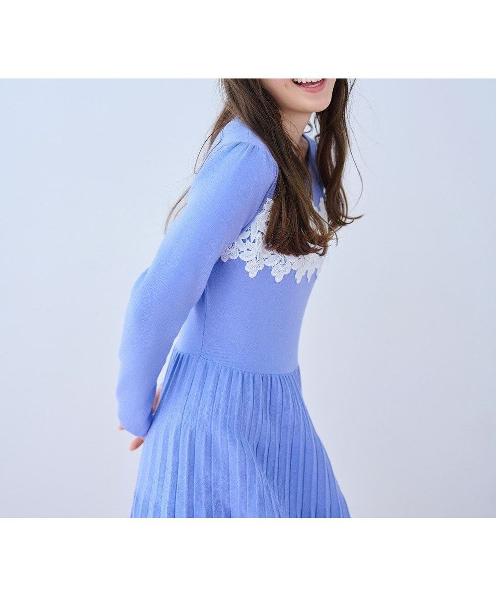 【トッカ/TOCCA】の【洗える】NIGHT PETAL ニットドレス インテリア・キッズ・メンズ・レディースファッション・服の通販 founy(ファニー) 　ファッション　Fashion　レディースファッション　Fashion for Women　ワンピース　Dresses　フォーマル・パーティードレス・結婚式用ドレス　Elegant & Casual Dresses　ニットワンピース　Knit Dresses　洗える　Machine Washable　シンプル　Simple, Minimal　ドレス　Dress, One-Piece　プリーツ　Pleats, Pleated　レース　Lace, Lace Fabric　A/W・秋冬　Autumn/Winter　冬　Winter / This Winter　新作・新入荷　New Arrivals / New In　エレガント 上品　Elegant　2025年　2025　2025-2026秋冬・A/W　Autumn/Winter 2025–26 AW25–26　スカイブルー系|ID: prp329100004729917 ipo3291000000034168937