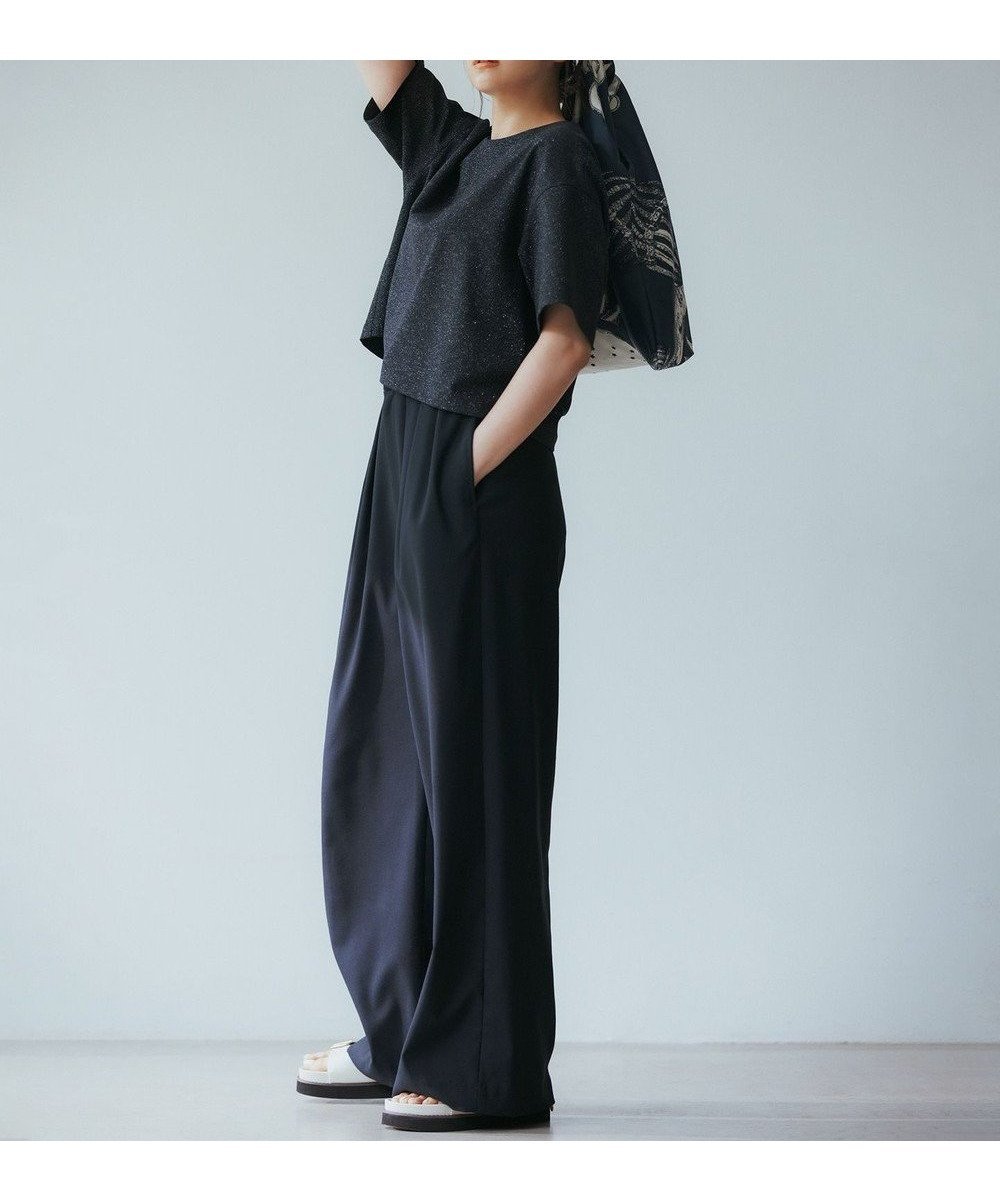 【23区/NIJYUSANKU】の【MAG×スタイリストコラボ】ラメオックス セットアップ インテリア・キッズ・メンズ・レディースファッション・服の通販 founy(ファニー) 　ファッション　Fashion　レディースファッション　Fashion for Women　ワンピース　Dresses　オックス　Oxford Fabric　春　Spring　クロップド　Cropped, Short Length　コラボ　Collaboration, Collab　シャイニー　Shiny, Glossy Finish　シンプル　Simple, Minimal　ストレッチ　Stretch, Stretchy Fabric　セットアップ　Set-Up, Coordinated Outfit　セパレート　Separate, Two-Piece　雑誌　Magazine, Fashion Magazine　人気　Popular, Best Seller　バランス　Balance, Style Balance　パターン　Pattern, Design Print　フロント　Front, Front Design　マニッシュ　Mannish, Boyish　レギュラー　Regular, Standard Fit　ワイド　Wide, Wide Fit　S/S・春夏　SS, Spring/Summer, Warm Season　夏　Summer　2024年　2024　2024春夏・S/S　Spring/Summer 2024 SS24　ネイビーラメ×ネイビー|ID: prp329100004731914 ipo3291000000034179920