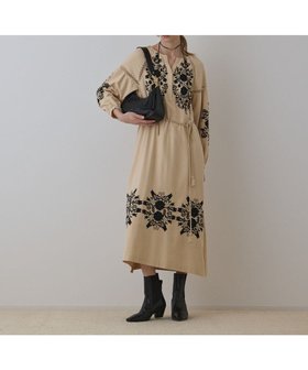 【グレース コンチネンタル/GRACE CONTINENTAL】のエンブロイダリーカフタンワンピース 人気、トレンドファッション・服の通販 founy(ファニー) ファッション Fashion レディースファッション Fashion for Women ワンピース Dresses オックス Oxford Fabric バランス Balance, Style Balance A/W・秋冬 Autumn/Winter |ID:prp329100004731929