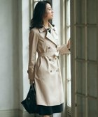 【23区/NIJYUSANKU】のコットンポリエステルギャバジン ロング トレンチコート 人気、トレンドファッション・服の通販 founy(ファニー) ファッション Fashion レディースファッション Fashion for Women アウター Coat / Outerwear Collection コート・ロングコート・ピーコート Long Coats, Peacoats & More レディースジャケット・軽アウター Jackets トレンチコート / 春秋の定番アウター Trench Coats 春 Spring ショート Short, Short Length ジャケット Jacket, Outerwear スーツ Suit, Formalwear セットアップ Set-Up, Coordinated Outfit デニム Denim, Jeans Material 定番 Standard, Basic Item パターン Pattern, Design Print ベーシック Basic, Essential ロング Long, Long-Length S/S・春夏 SS, Spring/Summer, Warm Season 夏 Summer 2024年 2024 2024春夏・S/S Spring/Summer 2024 SS24 エレガント 上品 Elegant thumbnail ベージュ系|ID: prp329100004734546 ipo3291000000034200957