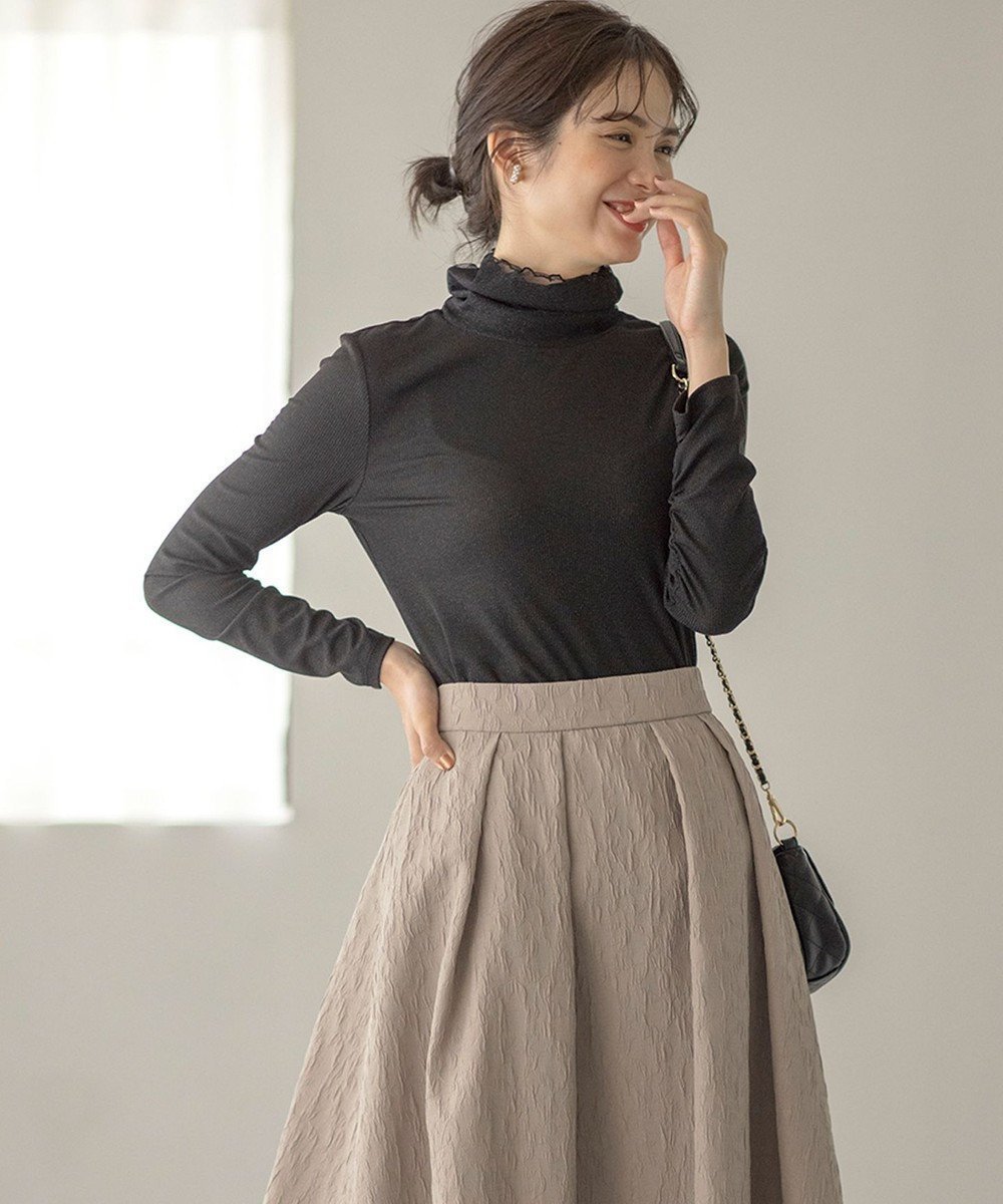 【組曲/KUMIKYOKU】のラメチュールコンビタートル カットソー 人気、トレンドファッション・服の通販 founy(ファニー) ファッション Fashion レディースファッション Fashion for Women トップス・カットソー Cut & Sew Tops シャツ・ブラウス・オフィスカジュアル Elegant Blouses & Button-Ups ロングTシャツ・Tシャツ Longline T-Shirts & Tees カットソー・ベーシックTシャツ Cut-and-Sewn Tops / Stretch Tees & Basics 春 Spring 秋 Autumn カットソー Cut and Sewn Top シャーリング Shirring, Ruched ストレッチ Stretch, Stretchy Fabric タートルネック Turtleneck, High Neck チュール Tulip, Tulip Motif テレコ Ribbed, Rib Stitch トレンド Trend, Trending Now フィット Fit, Slim Fit 冬 Winter / This Winter A/W・秋冬 Autumn/Winter S/S・春夏 SS, Spring/Summer, Warm Season 夏 Summer エレガント 上品 Elegant other-1|ID: prp329100004737592 ipo3291000000034221007