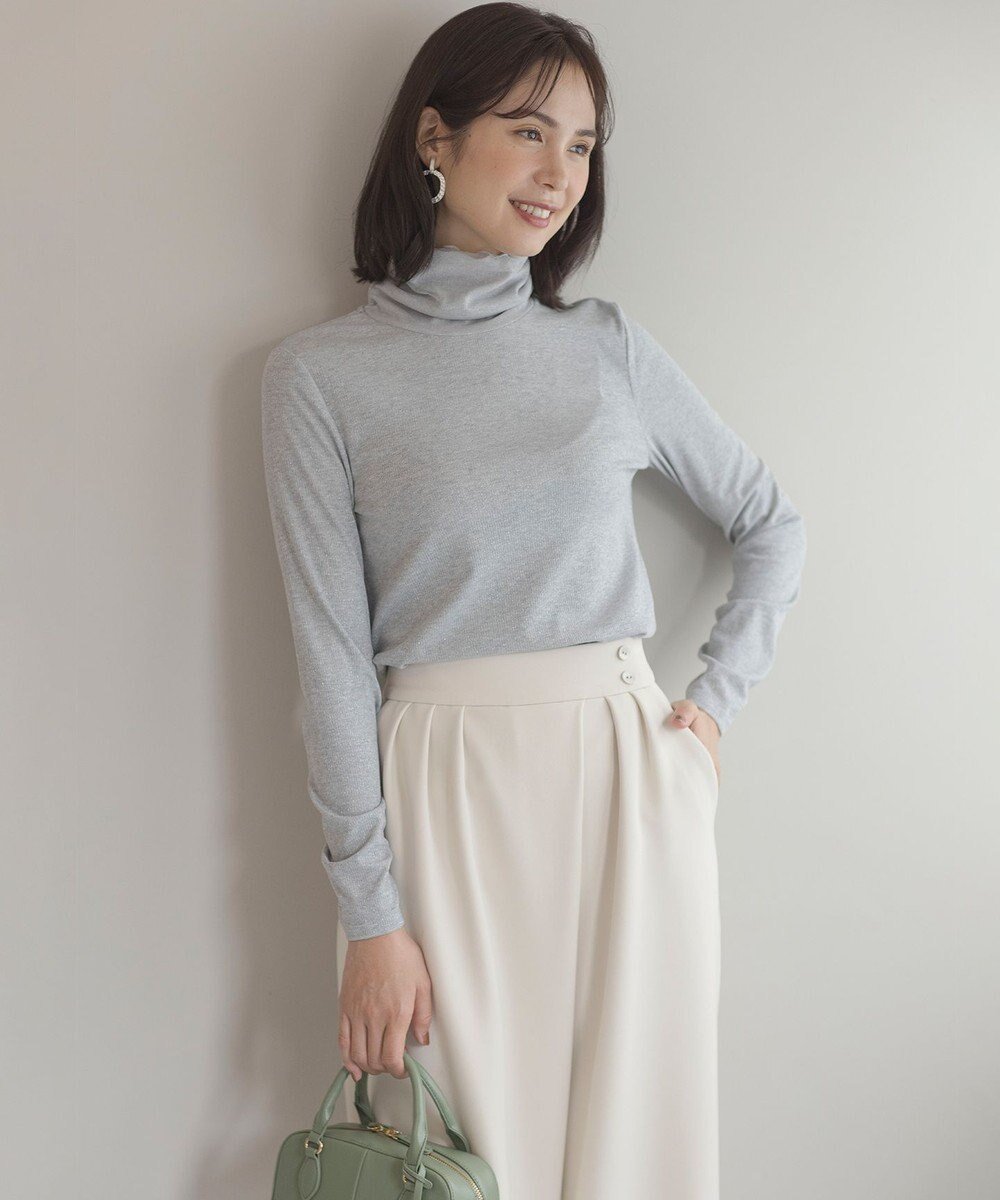 【組曲/KUMIKYOKU】のラメチュールコンビタートル カットソー インテリア・キッズ・メンズ・レディースファッション・服の通販 founy(ファニー) ファッション Fashion レディースファッション Fashion for Women トップス・カットソー Cut & Sew Tops シャツ・ブラウス・オフィスカジュアル Elegant Blouses & Button-Ups ロングTシャツ・Tシャツ Longline T-Shirts & Tees カットソー・ベーシックTシャツ Cut-and-Sewn Tops / Stretch Tees & Basics 春 Spring 秋 Autumn カットソー Cut and Sewn Top シャーリング Shirring, Ruched ストレッチ Stretch, Stretchy Fabric タートルネック Turtleneck, High Neck チュール Tulip, Tulip Motif テレコ Ribbed, Rib Stitch トレンド Trend, Trending Now フィット Fit, Slim Fit 冬 Winter / This Winter A/W・秋冬 Autumn/Winter S/S・春夏 SS, Spring/Summer, Warm Season 夏 Summer エレガント 上品 Elegant シルバー系|ID: prp329100004737592 ipo3291000000034221010