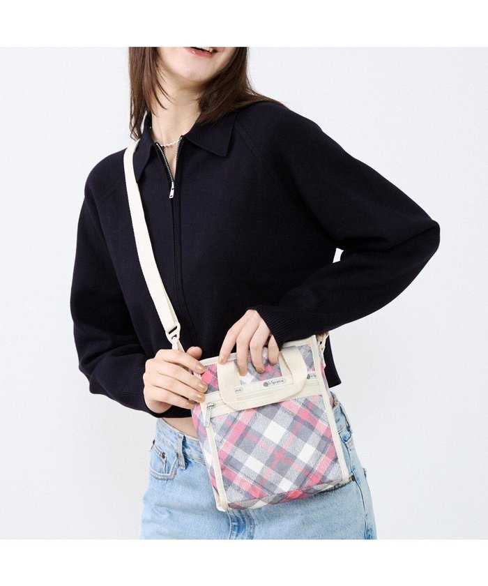 【レスポートサック/LeSportsac】のMINI N/S TOTE/シームレスタータン インテリア・キッズ・メンズ・レディースファッション・服の通販 founy(ファニー) https://founy.com/ ファッション Fashion レディースファッション Fashion for Women バッグ Bags おすすめ Recommended / Our Picks アウトドア Outdoor Clothing スクエア Square, Square Shape スマート Smart, Elegant ポケット Pocket, Pocket Detail ポーチ Pouch, Small Case 旅行 Travel 財布 Wallet, Purse |ID: prp329100004737726 ipo3291000000035828017