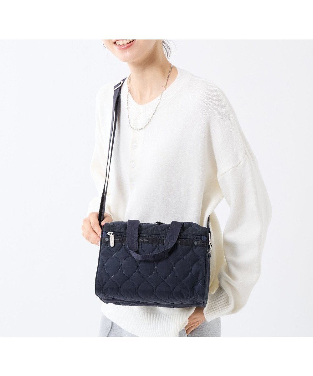 【レスポートサック/LeSportsac】のEVERYDAY SM SATCHEL/マーキスデボス 人気、トレンドファッション・服の通販 founy(ファニー) ファッション Fashion レディースファッション Fashion for Women アウトドア Outdoor Clothing コンパクト Compact, Small Size 財布 Wallet, Purse トラベル Travel, Travel Gear フォーマル Formal, Dressy プリント Print, Printed Pattern ボストン Boston ボストンバッグ Boston Bag, Retro Bag ポケット Pocket, Pocket Detail ポシェット Pochette, Mini Bag おすすめ Recommended / Our Picks 旅行 Travel エレガント 上品 Elegant other-1|ID: prp329100004737727 ipo3291000000034222434
