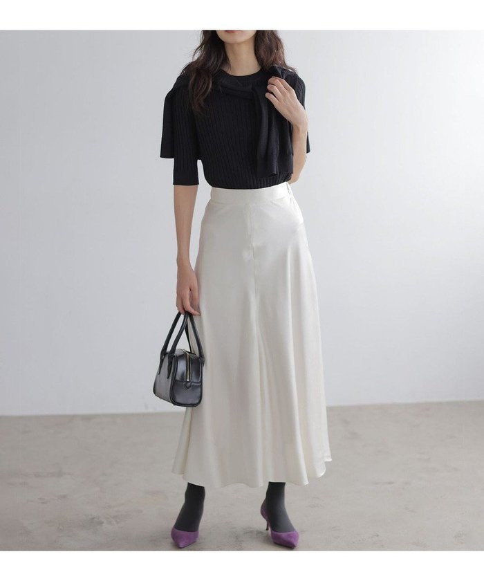 【組曲/KUMIKYOKU】の【WEB限定】サテンナロー スカート インテリア・キッズ・メンズ・レディースファッション・服の通販 founy(ファニー) https://founy.com/ ファッション Fashion レディースファッション Fashion for Women スカート Skirts サテン Satin, Glossy Fabric フィット Fit, Slim Fit ロング Long, Long-Length A/W・秋冬 Autumn/Winter S/S・春夏 SS, Spring/Summer, Warm Season 夏 Summer エレガント 上品 Elegant |ID: prp329100004737736 ipo3291000000034222452