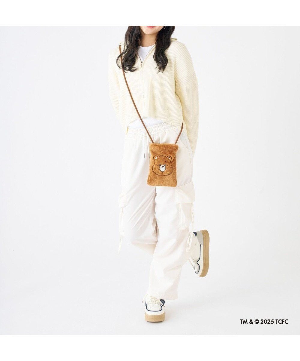 【ムーンバット/MOONBAT】のCare Bears(ケアベア) フェイクファーサコッシュ 手洗い可能 バッグ インテリア・キッズ・メンズ・レディースファッション・服の通販 founy(ファニー) 　ファッション　Fashion　レディースファッション　Fashion for Women　バッグ　Bags　カラフル　Colorful Design　キャップ　Cap, Baseball Cap　キャラクター　Character, Licensed Characters　傘　Umbrella, Parasol　スマート　Smart, Elegant　財布　Wallet, Purse　人気　Popular, Best Seller　マフラー　Scarf, Muffler　ワンポイント　One Point, Statement Accent　冬　Winter / This Winter　モカブラウン|ID: prp329100004737737 ipo3291000000035575139