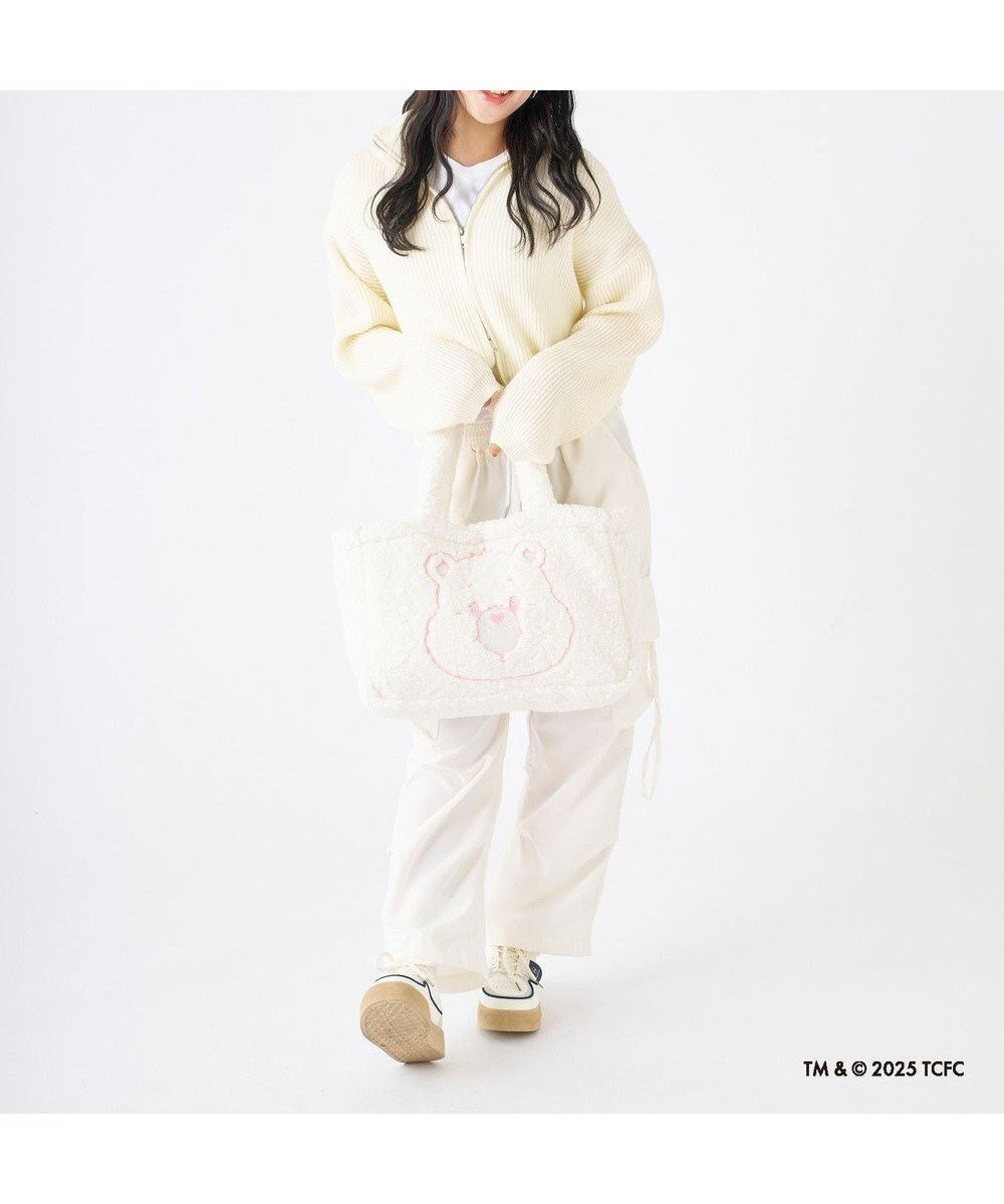 【ムーンバット/MOONBAT】のCare Bears(ケアベア) ボアバッグ B4サイズ 手洗い可能 ファイファー 人気、トレンドファッション・服の通販 founy(ファニー) ファッション Fashion レディースファッション Fashion for Women バッグ Bags カラフル Colorful Design キャップ Cap, Baseball Cap キャラクター Character, Licensed Characters 傘 Umbrella, Parasol 人気 Popular, Best Seller ポケット Pocket, Pocket Detail マフラー Scarf, Muffler ワンポイント One Point, Statement Accent 冬 Winter / This Winter other-1|ID: prp329100004737738 ipo3291000000034222462