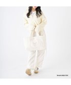 【ムーンバット/MOONBAT】のCare Bears(ケアベア) ボアバッグ B4サイズ 手洗い可能 ファイファー 人気、トレンドファッション・服の通販 founy(ファニー) ファッション Fashion レディースファッション Fashion for Women バッグ Bags カラフル Colorful Design キャップ Cap, Baseball Cap キャラクター Character, Licensed Characters 傘 Umbrella, Parasol 人気 Popular, Best Seller ポケット Pocket, Pocket Detail マフラー Scarf, Muffler ワンポイント One Point, Statement Accent 冬 Winter / This Winter thumbnail オフホワイト|ID: prp329100004737738 ipo3291000000034222463