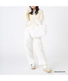 【ムーンバット/MOONBAT】のCare Bears(ケアベア) フェイクファーバッグ A4サイズ 手洗い可能 人気、トレンドファッション・服の通販 founy(ファニー) ファッション Fashion レディースファッション Fashion for Women バッグ Bags カラフル Colorful Design キャップ Cap, Baseball Cap キャラクター Character, Licensed Characters 傘 Umbrella, Parasol 人気 Popular, Best Seller ポケット Pocket, Pocket Detail マフラー Scarf, Muffler ワンポイント One Point, Statement Accent 冬 Winter / This Winter thumbnail オフホワイト|ID: prp329100004737739 ipo3291000000035796183