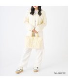 【ムーンバット/MOONBAT】のCare Bears(ケアベア) フェイクファーバッグ A4サイズ 手洗い可能 人気、トレンドファッション・服の通販 founy(ファニー) ファッション Fashion レディースファッション Fashion for Women バッグ Bags カラフル Colorful Design キャップ Cap, Baseball Cap キャラクター Character, Licensed Characters 傘 Umbrella, Parasol 人気 Popular, Best Seller ポケット Pocket, Pocket Detail マフラー Scarf, Muffler ワンポイント One Point, Statement Accent 冬 Winter / This Winter thumbnail ライトイエロー|ID: prp329100004737739 ipo3291000000035796196