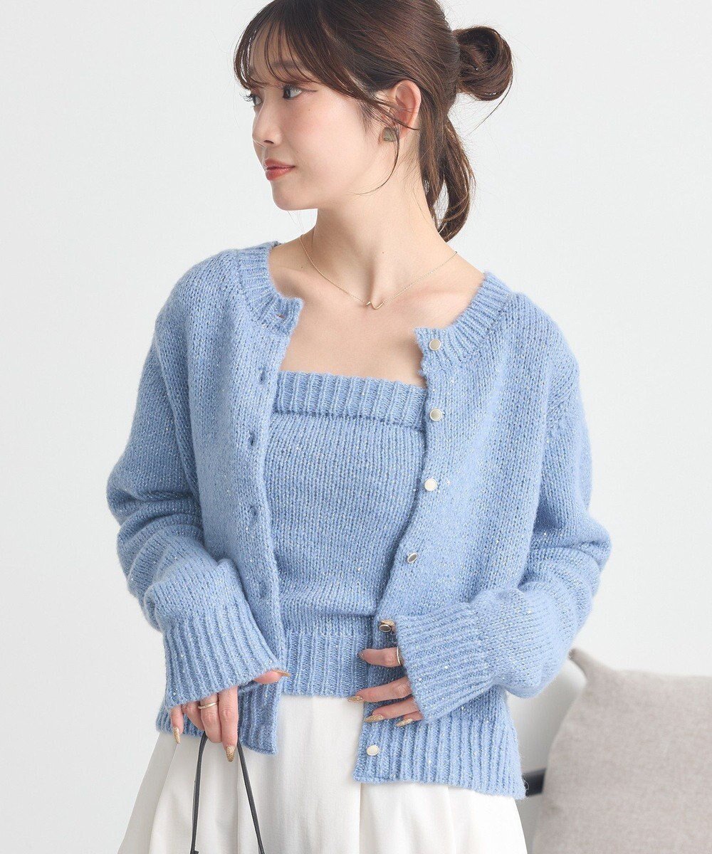 【アースミュージックアンドエコロジー/earth music&ecology】の【セット2点】SET2点フラワースパンコールカーデ+ビスチェ インテリア・キッズ・メンズ・レディースファッション・服の通販 founy(ファニー) 　ファッション　Fashion　レディースファッション　Fashion for Women　トップス・カットソー　Cut & Sew Tops　カーディガン・羽織り　Layered Style Cardigans　ビスチェ　Bustiers & Corset Tops / Layered Bustier Style　カーディガン　Cardigan, Knitwear　クラシカル　Classical, Vintage-Inspired　スクエア　Square, Square Shape　スパンコール　Sequins, Sequin Embellishment　ビスチェ　Bustier, Corset Top　フェミニン　Feminine, Girly　フォルム　Silhouette, Form　フラワー　Flower, Floral　ボトム　Bottoms, Lower Wear　メタル　Metal, Metal Parts　A/W・秋冬　Autumn/Winter　Blue|ID: prp329100004737782 ipo3291000000034222645