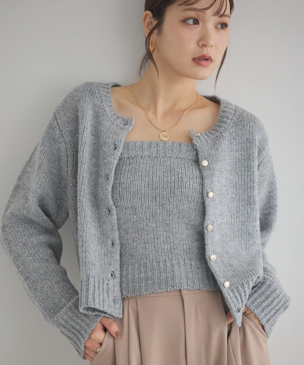 【アースミュージックアンドエコロジー/earth music&ecology】の【セット2点】SET2点フラワースパンコールカーデ+ビスチェ インテリア・キッズ・メンズ・レディースファッション・服の通販 founy(ファニー) 　ファッション　Fashion　レディースファッション　Fashion for Women　トップス・カットソー　Cut & Sew Tops　カーディガン・羽織り　Layered Style Cardigans　ビスチェ　Bustiers & Corset Tops / Layered Bustier Style　カーディガン　Cardigan, Knitwear　クラシカル　Classical, Vintage-Inspired　スクエア　Square, Square Shape　スパンコール　Sequins, Sequin Embellishment　ビスチェ　Bustier, Corset Top　フェミニン　Feminine, Girly　フォルム　Silhouette, Form　フラワー　Flower, Floral　ボトム　Bottoms, Lower Wear　メタル　Metal, Metal Parts　A/W・秋冬　Autumn/Winter　Gray Mixture|ID: prp329100004737782 ipo3291000000034496745