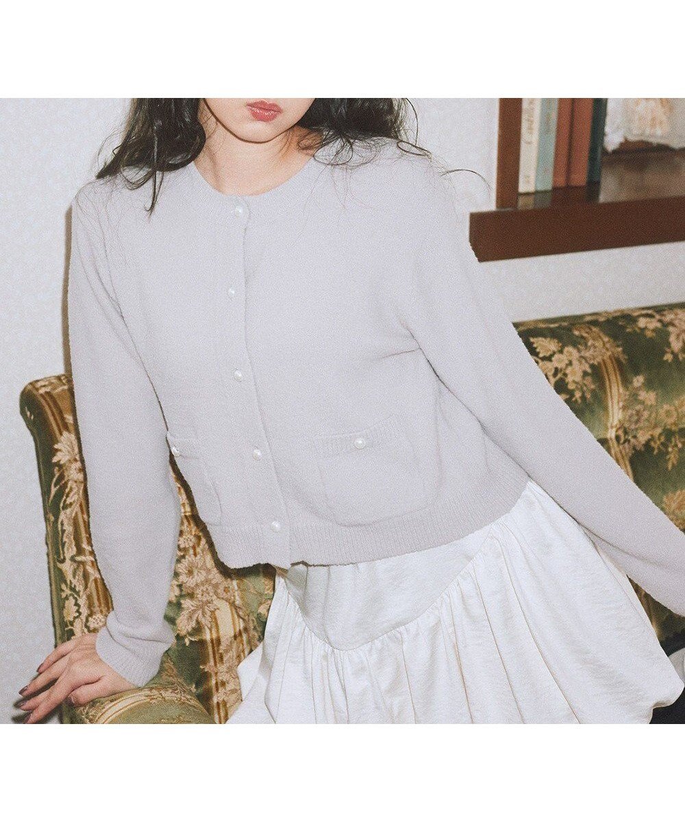 【アースミュージックアンドエコロジー/earth music&ecology】の【イージーケア】パウダーシャギークルーネックカーディガン インテリア・キッズ・メンズ・レディースファッション・服の通販 founy(ファニー) ファッション Fashion レディースファッション Fashion for Women トップス・カットソー Cut & Sew Tops カーディガン・羽織り Layered Style Cardigans なめらか Smooth, Silky Texture インナー Innerwear カーディガン Cardigan, Knitwear コンパクト Compact, Small Size パール Pearl, Pearl Accent フェミニン Feminine, Girly フォルム Silhouette, Form ボトム Bottoms, Lower Wear ポケット Pocket, Pocket Detail A/W・秋冬 Autumn/Winter Light Gray|ID: prp329100004737814 ipo3291000000034222767