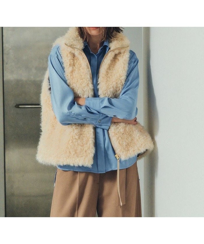 【イェッカ ヴェッカ/YECCA VECCA】のカーリーファーZIPジレ インテリア・キッズ・メンズ・レディースファッション・服の通販 founy(ファニー) https://founy.com/ ファッション Fashion レディースファッション Fashion for Women アウター Coat / Outerwear Collection トップス・カットソー Cut & Sew Tops ベスト&ジレ / 重ね着スタイル Vests & Gilets おすすめ Recommended / Our Picks スタンド Stand Collar, Upright Stand フォルム Silhouette, Form ベスト Vest, Waistcoat ポケット Pocket, Pocket Detail 人気 Popular, Best Seller 今季 This Season, Current Season A/W・秋冬 Autumn/Winter 防寒 Cold Protection, Winter-Ready |ID: prp329100004737844 ipo3291000000035797015