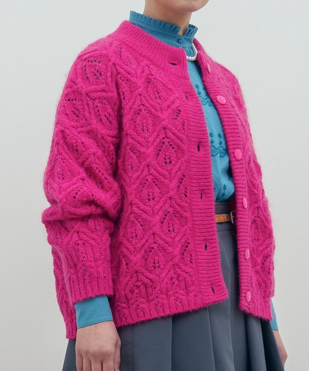 【ムーク/muuc】の〈うっとり柔らか上質な極細繊維〉〈キッドモヘア×ウール×アルパカ×シルク〉リーフ模様編み カーディガン インテリア・キッズ・メンズ・レディースファッション・服の通販 founy(ファニー) ファッション Fashion レディースファッション Fashion for Women トップス・カットソー Cut & Sew Tops カーディガン・羽織り Layered Style Cardigans カーディガン Cardigan, Knitwear キャンバス Canvas, Canvas Fabric シルク Silk, 100% Silk 手編み Hand-Knitted, Handmade Knit パターン Pattern, Design Print モコモコ Fuzzy, Fluffy リーフ Leaf, Botanical Leaf A/W・秋冬 Autumn/Winter 再入荷 Restock / Back in Stock エレガント 上品 Elegant ピンク|ID: prp329100004739060 ipo3291000000034232120