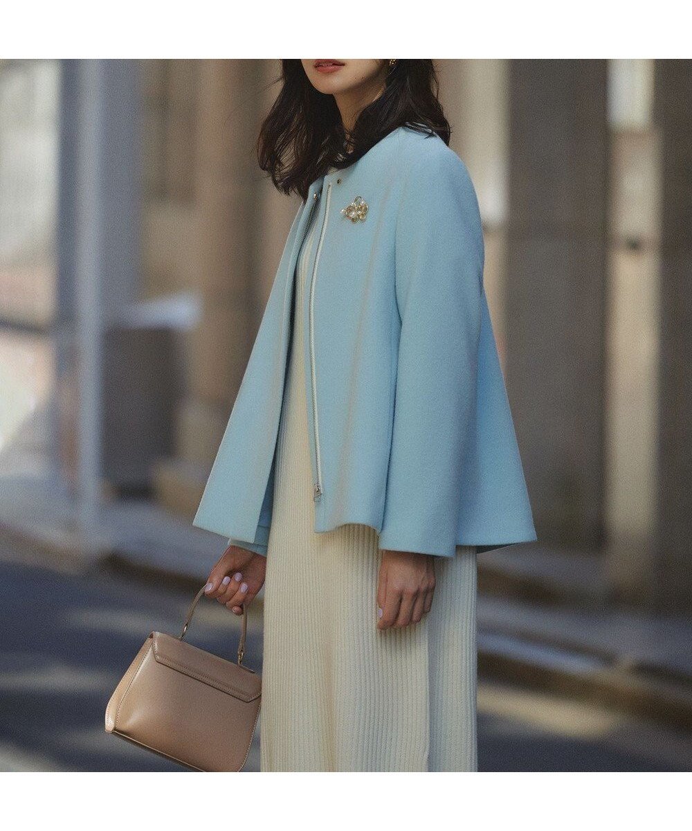 【組曲/KUMIKYOKU】の【飯豊まりえさん着用・Oggi12月号掲載】2WAYショートビーバー フーテッドコート インテリア・キッズ・メンズ・レディースファッション・服の通販 founy(ファニー) 雑誌掲載アイテム Magazine Picks & Fashion Features ファッション雑誌 Fashion Magazines オッジ Oggi ファッション Fashion レディースファッション Fashion for Women アウター Coat / Outerwear Collection コート・ロングコート・ピーコート Long Coats, Peacoats & More レディースジャケット・軽アウター Jackets 12月号 December Issue ショート Short, Short Length ジャケット Jacket, Outerwear 雑誌 Magazine, Fashion Magazine チェック Check, Plaid, Tartan フェミニン Feminine, Girly ボトム Bottoms, Lower Wear モノトーン Monotone, Black and White 無地 Plain, Solid Color A/W・秋冬 Autumn/Winter エレガント 上品 Elegant スカイブルー系|ID: prp329100004739087 ipo3291000000034399071