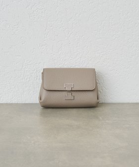 【イアクッチ/IACUCCI】 【バイカラーが登場!】アバ ウォレット CERVO人気、トレンドファッション・服の通販 founy(ファニー) ファッション Fashion レディースファッション Fashion for Women ミニ財布・二つ折り財布 Wallets & Card Cases アクセサリー Fashion Accessories イエロー Yellow ウォレット Wallet コイン Coin, Coin Design シルバー Silver, Metallic Silver 財布 Wallet, Purse 人気 Popular, Best Seller フォルム Silhouette, Form ポケット Pocket, Pocket Detail メタル Metal, Metal Parts リップ Lip, Lip Motif A/W・秋冬 Autumn/Winter 新作・新入荷 New Arrivals / New In おすすめ Recommended / Our Picks ギフト プレゼント Gift / Present 2025年 2025 2025-2026秋冬・A/W Autumn/Winter 2025–26 AW25–26 |ID:prp329100004739225
