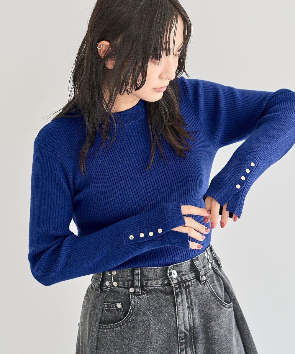 【グリーンパークス/Green Parks】のもちやわ袖口釦リブニットプルオーバー インテリア・キッズ・メンズ・レディースファッション・服の通販 founy(ファニー) ファッション Fashion レディースファッション Fashion for Women トップス・カットソー Cut & Sew Tops ニット Knit Tops & Sweaters カジュアルプルオーバー・ニットトップス Pullovers & Knit Tops / Casual Pullovers おすすめ Recommended / Our Picks インナー Innerwear セーター Sweater, Knitwear フィット Fit, Slim Fit ベーシック Basic, Essential ポケット Pocket, Pocket Detail メタル Metal, Metal Parts エレガント 上品 Elegant A/W・秋冬 Autumn/Winter Blue|ID: prp329100004739323 ipo3291000000034234570