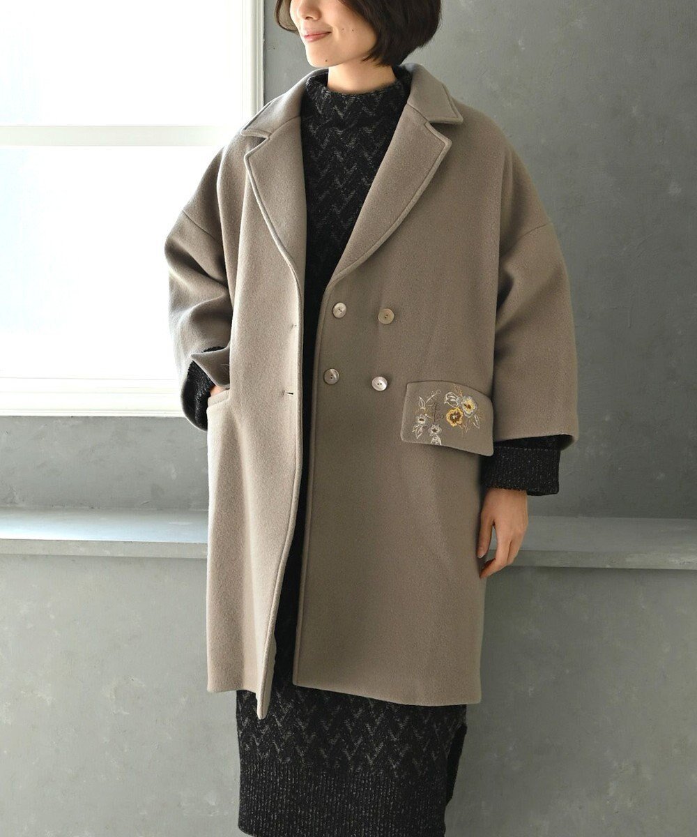 【ムーク/muuc】の〈軽くて暖かい上質ウール混〉野ばら刺繍のコート 人気、トレンドファッション・服の通販 founy(ファニー) ファッション Fashion レディースファッション Fashion for Women アウター Coat / Outerwear Collection コート・ロングコート・ピーコート Long Coats, Peacoats & More レディースジャケット・軽アウター Jackets インナー Innerwear キャンバス Canvas, Canvas Fabric キュプラ Cupro, Eco Fabric ジャケット Jacket, Outerwear ダブル Double, Double-Breasted 手編み Hand-Knitted, Handmade Knit パターン Pattern, Design Print フラップ Flap, Flap Pocket ポケット Pocket, Pocket Detail 無地 Plain, Solid Color 再入荷 Restock / Back in Stock other-1|ID: prp329100004741211 ipo3291000000034256479