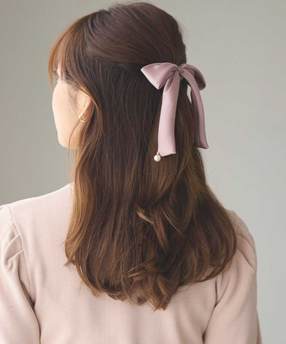 【フェルゥ/Feroux】のパールリボン シュシュ インテリア・キッズ・メンズ・レディースファッション・服の通販 founy(ファニー) ファッション Fashion レディースファッション Fashion for Women シュシュ&ヘアアクセ/ヘアアレンジ Scrunchies & Hair Accessories おすすめ Recommended / Our Picks アクセサリー Fashion Accessories クリスマス X'mas Christmas / X'mas ハーフ Half, Half-Length パール Pearl, Pearl Accent リボン Ribbon, Bow エレガント 上品 Elegant 入学式 Entrance Ceremony ピンク系|ID: prp329100004742447 ipo3291000000034269698