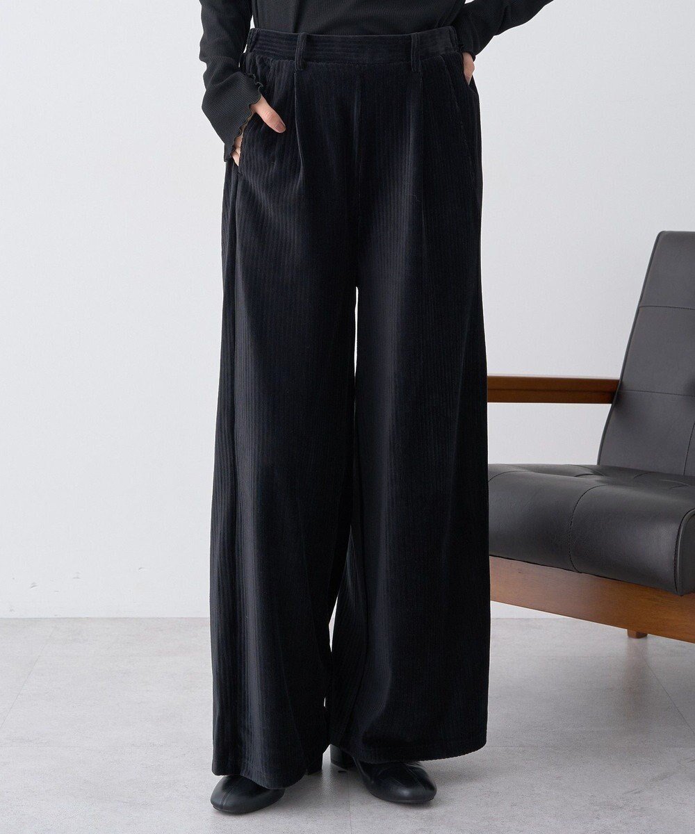 【アースミュージックアンドエコロジー/earth music&ecology】のコーデュロイタックパンツ インテリア・キッズ・メンズ・レディースファッション・服の通販 founy(ファニー) 　ファッション　Fashion　レディースファッション　Fashion for Women　パンツ　Pants & Trousers　おすすめ　Recommended / Our Picks　コーデュロイ　Corduroy, Cord Fabric　ポケット　Pocket, Pocket Detail　ループ　Loop, Loop Knit　ワイド　Wide, Wide Fit　A/W・秋冬　Autumn/Winter　Black|ID: prp329100004742499 ipo3291000000034270381