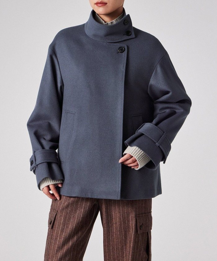 【ポール スミス/Paul Smith】のField Flowers スタンドカラー ショートコート インテリア・キッズ・メンズ・レディースファッション・服の通販 founy(ファニー) https://founy.com/ ファッション Fashion レディースファッション Fashion for Women アウター Coat / Outerwear Collection コート・ロングコート・ピーコート Long Coats, Peacoats & More レディースジャケット・軽アウター Jackets ショート Short, Short Length ジャケット Jacket, Outerwear スタンド Stand Collar, Upright Stand フェミニン Feminine, Girly プリント Print, Printed Pattern ラグジュアリー Luxury, Elegant ワイド Wide, Wide Fit エレガント 上品 Elegant 夏 Summer S/S・春夏 SS, Spring/Summer, Warm Season A/W・秋冬 Autumn/Winter |ID: prp329100004742505 ipo3291000000034474708