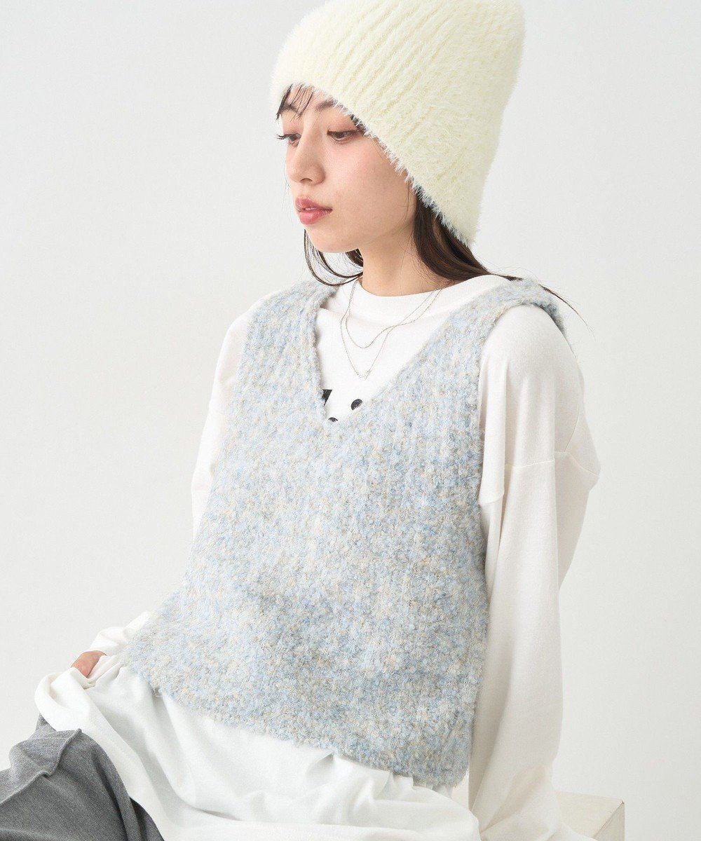 【アースミュージックアンドエコロジー/earth music&ecology】のMIXカラーブークレニットビスチェ インテリア・キッズ・メンズ・レディースファッション・服の通販 founy(ファニー) 　ファッション　Fashion　レディースファッション　Fashion for Women　アウター　Coat / Outerwear Collection　トップス・カットソー　Cut & Sew Tops　ニット　Knit Tops & Sweaters　ベスト&ジレ / 重ね着スタイル　Vests & Gilets　ビスチェ　Bustiers & Corset Tops / Layered Bustier Style　おすすめ　Recommended / Our Picks　ビスチェ　Bustier, Corset Top　フォルム　Silhouette, Form　ベスト　Vest, Waistcoat　ボトム　Bottoms, Lower Wear　ポケット　Pocket, Pocket Detail　ワイド　Wide, Wide Fit　A/W・秋冬　Autumn/Winter　Light Blue|ID: prp329100004742521 ipo3291000000035632866