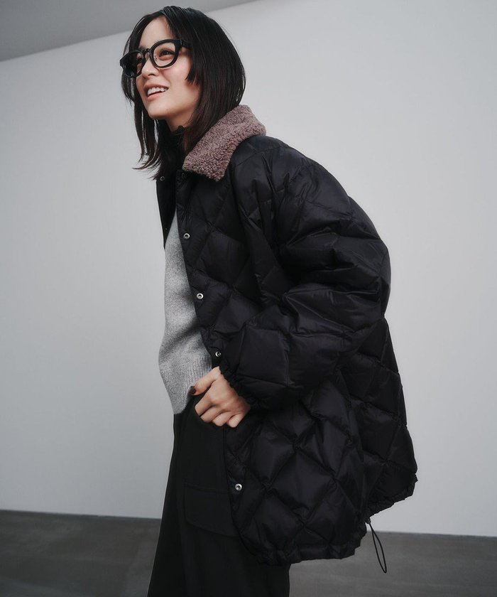 【アンフィーロ 自由区/UNFILO】の【自宅で洗濯OK / ファー襟取り外し可能】TAIONコラボ ボア襟 リバーシブルダウン インテリア・キッズ・メンズ・レディースファッション・服の通販 founy(ファニー) https://founy.com/ ファッション Fashion レディースファッション Fashion for Women アウター Coat / Outerwear Collection コート・ロングコート・ピーコート Long Coats, Peacoats & More レディースジャケット・軽アウター Jackets ウォッシャブル Machine Washable キルティング Quilted, Quilting キルト Quilt, Quilted Fabric コラボ Collaboration, Collab 軽量 Lightweight, Ultra Light ショート Short, Short Length シンプル Simple, Minimal ジャケット Jacket, Outerwear タフタ Taffeta, Structured Fabric タンブラー Tumbler, Travel Mug ダウン Down, Puffer トレンド Trend, Trending Now ドローコード Drawcord, Drawstring Cord 定番 Standard, Basic Item 人気 Popular, Best Seller ブルゾン Blouson, Bomber Jacket A/W・秋冬 Autumn/Winter おすすめ Recommended / Our Picks 新作・新入荷 New Arrivals / New In |ID: prp329100004742534 ipo3291000000035067346