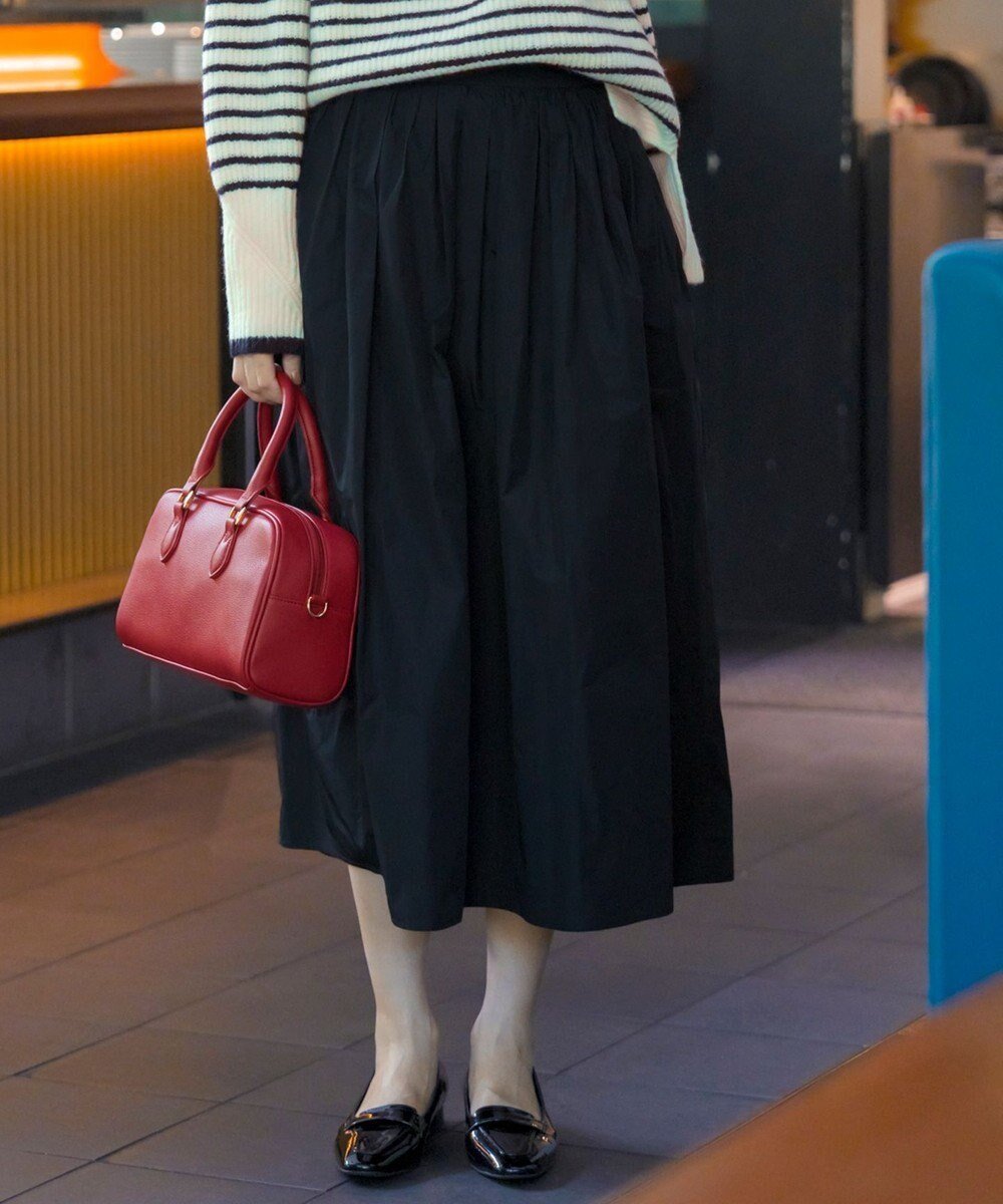 【エニィ スィス/any SiS】のグロッシータフタ スカート インテリア・キッズ・メンズ・レディースファッション・服の通販 founy(ファニー) 　ファッション　Fashion　レディースファッション　Fashion for Women　スカート　Skirts　おすすめ　Recommended / Our Picks　ウォッシャブル　Machine Washable　ギャザー　Gathered, Ruffled　シャンブレー　Chambray, Denim-Like Fabric　タフタ　Taffeta, Structured Fabric　バランス　Balance, Style Balance　フレア　Flare, Flared　エレガント 上品　Elegant　冬　Winter / This Winter　新作・新入荷　New Arrivals / New In　A/W・秋冬　Autumn/Winter　ブラック|ID: prp329100004743075 ipo3291000000035542617