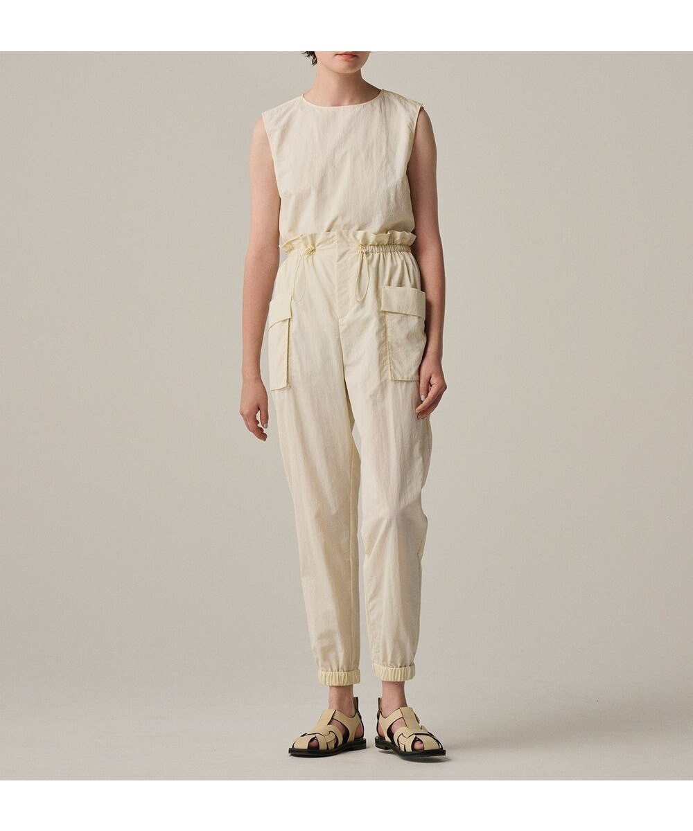 【アンクレイヴ/uncrave】の【撥水・洗濯機洗い可】ライトプルーフナイロン パンツ(uncrave WHITE) 人気、トレンドファッション・服の通販 founy(ファニー) 　ファッション　Fashion　レディースファッション　Fashion for Women　パンツ　Pants & Trousers　春　Spring　ギャザー　Gathered, Ruffled　軽量　Lightweight, Ultra Light　雑誌　Magazine, Fashion Magazine　ダメージ　Distressed, Destroyed　S/S・春夏　SS, Spring/Summer, Warm Season　夏　Summer　 other-1|ID: prp329100004743717 ipo3291000000034281056