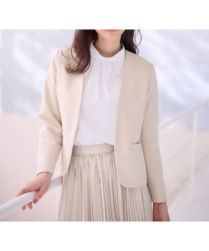 【エニー/ANY】の【WEB限定】ダブルクロスストレッチ Vネックノーカラージャケット インテリア・キッズ・メンズ・レディースファッション・服の通販 founy(ファニー) https://founy.com/ ファッション Fashion レディースファッション Fashion for Women アウター Coat / Outerwear Collection レディースジャケット・軽アウター Jackets ノーカラージャケット / シンプル上品コーデ Collarless Jackets おすすめ Recommended / Our Picks ジャケット Jacket, Outerwear スタイリッシュ Stylish, Fashionable ストレッチ Stretch, Stretchy Fabric スリット Slit, Slit Detail フィット Fit, Slim Fit ワンポイント One Point, Statement Accent 夏 Summer 春 Spring S/S・春夏 SS, Spring/Summer, Warm Season |ID: prp329100004743868 ipo3291000000034282830