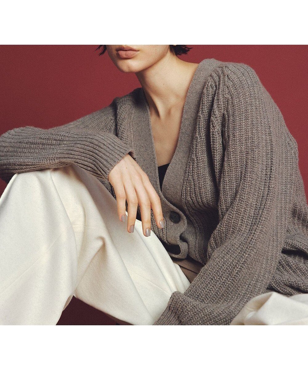 【アンクレイヴ/uncrave】のチャンキーニット カーディガン インテリア・キッズ・メンズ・レディースファッション・服の通販 founy(ファニー) ファッション Fashion レディースファッション Fashion for Women トップス・カットソー Cut & Sew Tops ニット Knit Tops & Sweaters カーディガン・羽織り Layered Style Cardigans カーディガン Cardigan, Knitwear ミドル Middle Length, Mid Height 畦 Ribbed Knit A/W・秋冬 Autumn/Winter カーキグレー|ID: prp329100004743907 ipo3291000000034378226