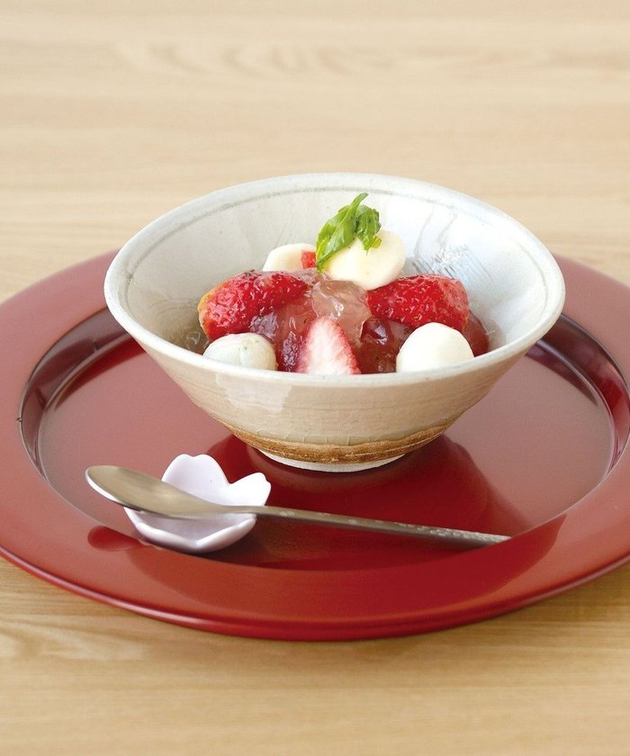 【たち吉/TACHIKICHI】の【たち吉】灰釉草文 組鉢〈2個〉 美濃焼 インテリア・キッズ・メンズ・レディースファッション・服の通販 founy(ファニー) https://founy.com/ ファッション Fashion レディースファッション Fashion for Women |ID: prp329100004743918 ipo3291000000034283378