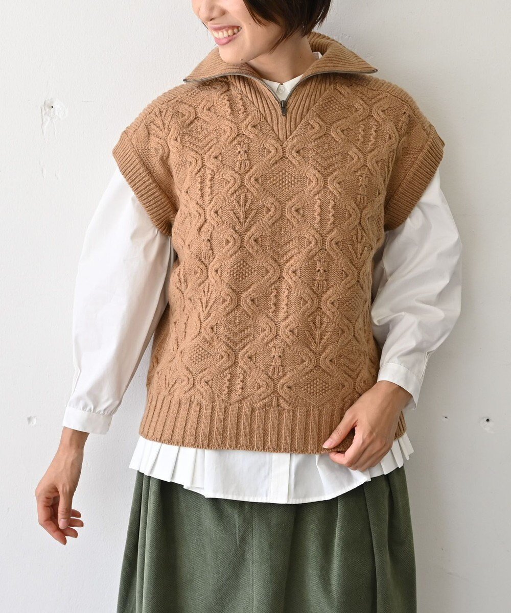 【ムーク/muuc】の5種類の模様編み パッチワーク柄ケーブル模様編みベスト インテリア・キッズ・メンズ・レディースファッション・服の通販 founy(ファニー) ファッション Fashion レディースファッション Fashion for Women アウター Coat / Outerwear Collection トップス・カットソー Cut & Sew Tops ベスト&ジレ / 重ね着スタイル Vests & Gilets キャンバス Canvas, Canvas Fabric 手編み Hand-Knitted, Handmade Knit パターン Pattern, Design Print パッチワーク Patchwork, Mixed Fabric ベスト Vest, Waistcoat レース Lace, Lace Fabric A/W・秋冬 Autumn/Winter 再入荷 Restock / Back in Stock エレガント 上品 Elegant キャメル|ID: prp329100004744261 ipo3291000000034289399
