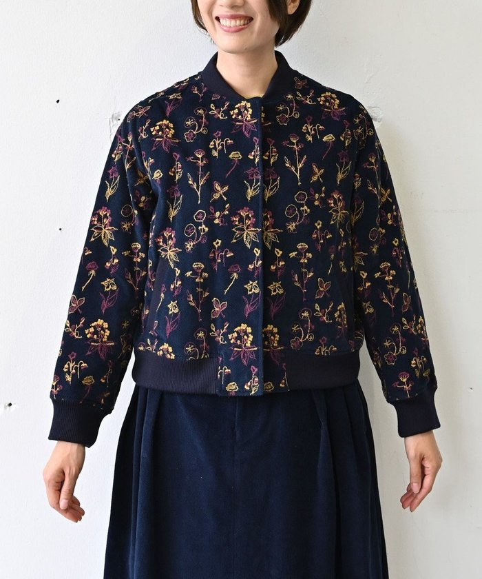 【ムーク/muuc】の〈遠州織物の工場で織られた上質なコットンコーデュロイ生地〉裏地有り リブ袖 ショート丈 花刺繍ブルゾン(セットアップ可能) インテリア・キッズ・メンズ・レディースファッション・服の通販 founy(ファニー) https://founy.com/ ファッション Fashion レディースファッション Fashion for Women アウター Coat / Outerwear Collection レディースジャケット・軽アウター Jackets ブルゾンジャケット・スポーティアウター Blouson Jackets キャンバス Canvas, Canvas Fabric クラシカル Classical, Vintage-Inspired クラシック Classic, Timeless Style コンパクト Compact, Small Size コーデュロイ Corduroy, Cord Fabric ショート Short, Short Length ジャケット Jacket, Outerwear セットアップ Set-Up, Coordinated Outfit 手編み Hand-Knitted, Handmade Knit パターン Pattern, Design Print ブルゾン Blouson, Bomber Jacket リブニット Rib Knit, Ribbed Knit A/W・秋冬 Autumn/Winter S/S・春夏 SS, Spring/Summer, Warm Season 再入荷 Restock / Back in Stock 夏 Summer |ID: prp329100004744304 ipo3291000000034290095