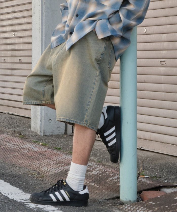 【ウィゴー/WEGO / MEN】のイージーバギーデニムショーツ インテリア・キッズ・メンズ・レディースファッション・服の通販 founy(ファニー) https://founy.com/ ファッション Fashion メンズファッション Fashion for Men ボトムス Bottoms デニムパンツ・ジーンズ Denim Pants カーディガン Cardigan, Knitwear グラフィック Graphic, Graphic Design ショーツ Shorts, Short Pants ショート Short, Short Length スマホ Smartphone, Mobile Device デニム Denim, Jeans Material トレンド Trend, Trending Now プチプライス・低価格 Affordable / Budget Price ワイド Wide, Wide Fit 人気 Popular, Best Seller 夏 Summer 春 Spring S/S・春夏 SS, Spring/Summer, Warm Season |ID: prp329100004744654 ipo3291000000034294960