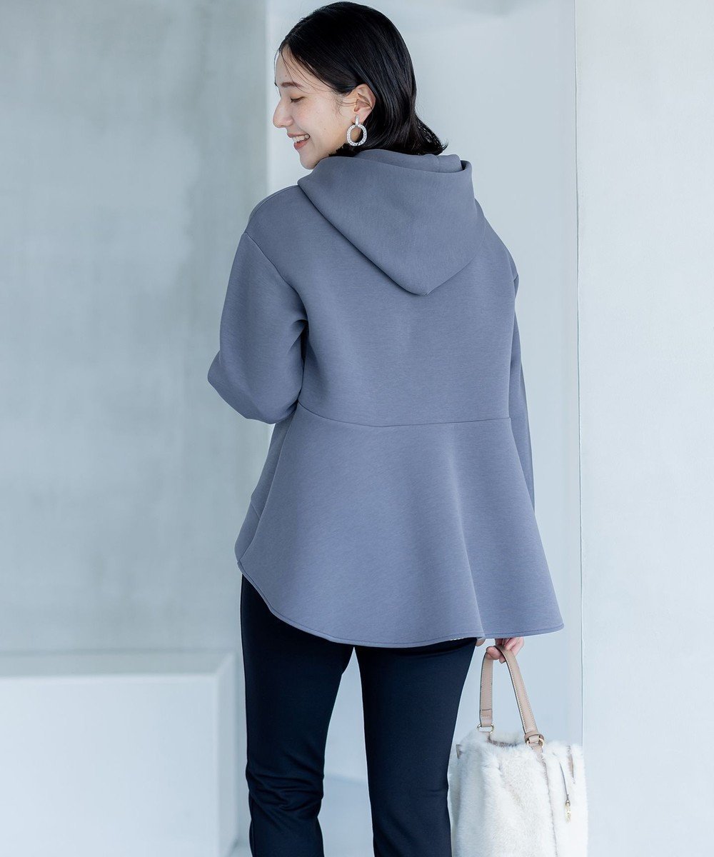 【組曲/KUMIKYOKU】のダンボールジャージーバックフリル パーカー 人気、トレンドファッション・服の通販 founy(ファニー) ファッション Fashion レディースファッション Fashion for Women トップス・カットソー Cut & Sew Tops シャツ・ブラウス・オフィスカジュアル Elegant Blouses & Button-Ups レディースパーカー・カジュアルフーディー Casual Hoodies & Sweatshirts ロングTシャツ・Tシャツ Longline T-Shirts & Tees カットソー・ベーシックTシャツ Cut-and-Sewn Tops / Stretch Tees & Basics カットソー Cut and Sewn Top シンプル Simple, Minimal スポーティ Sporty, Casual Athletic パーカー Hoodie, Parka フェミニン Feminine, Girly リラックス Relax, Relaxed Fit A/W・秋冬 Autumn/Winter エレガント 上品 Elegant other-1|ID: prp329100004745239 ipo3291000000034302361