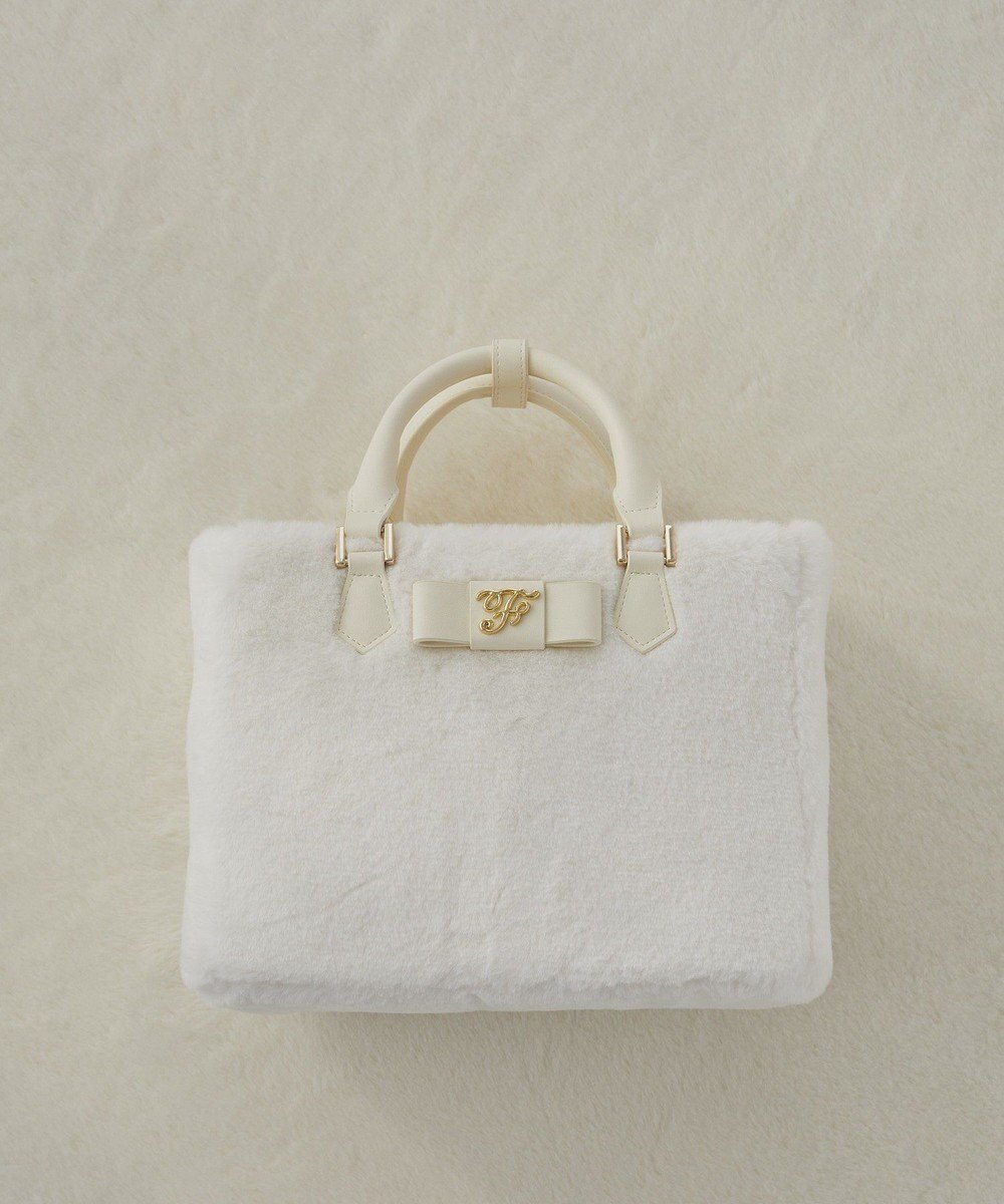 【メゾンドフルール/Maison de FLEUR】の【限定カラーあり】フェイクファー中仕切りバッグ 人気、トレンドファッション・服の通販 founy(ファニー) 　ファッション　Fashion　レディースファッション　Fashion for Women　バッグ　Bags　フェイクファー　Faux Fur, Imitation Fur　フラップ　Flap, Flap Pocket　フロント　Front, Front Design　リボン　Ribbon, Bow　エレガント 上品　Elegant　 other-1|ID: prp329100004745669 ipo3291000000034309070