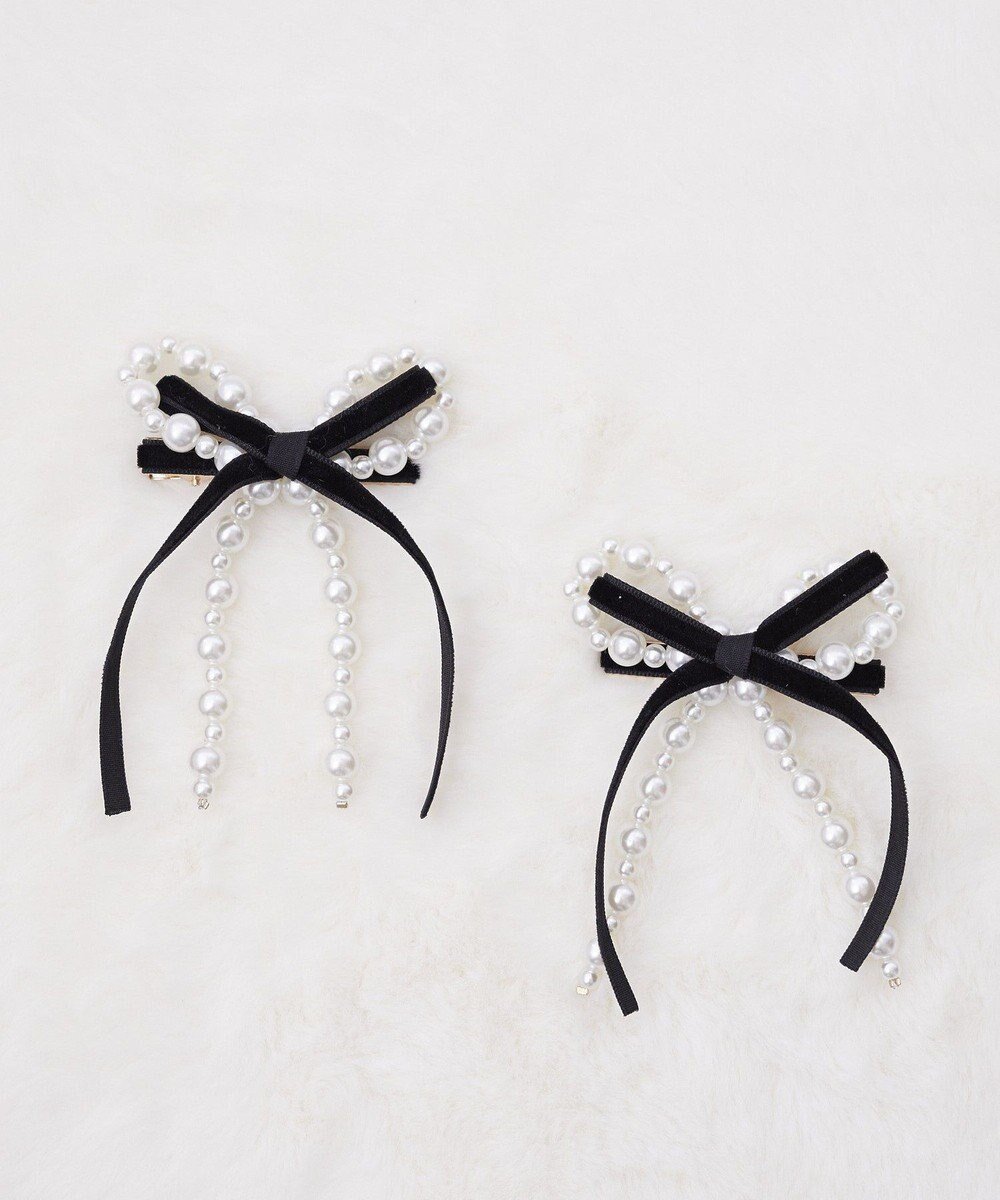 【メゾンドフルール/Maison de FLEUR】のパールベロアリボン2セットクリップ インテリア・キッズ・メンズ・レディースファッション・服の通販 founy(ファニー) ファッション Fashion レディースファッション Fashion for Women トップス・カットソー Cut & Sew Tops ベロアトップス Velour Tops / Velvet-Look Items シュシュ&ヘアアクセ/ヘアアレンジ Scrunchies & Hair Accessories アクセサリー Fashion Accessories パール Pearl, Pearl Accent ベロア Velour, Soft Velvet モチーフ Motif, Design Theme リボン Ribbon, Bow エレガント 上品 Elegant Black|ID: prp329100004745674 ipo3291000000034309100