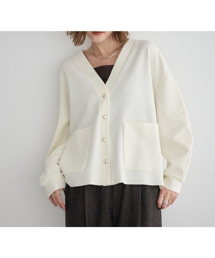 【イェッカ ヴェッカ/YECCA VECCA】の金釦カットジョーゼットカーディガン インテリア・キッズ・メンズ・レディースファッション・服の通販 founy(ファニー) https://founy.com/ ファッション Fashion レディースファッション Fashion for Women トップス・カットソー Cut & Sew Tops カーディガン・羽織り Layered Style Cardigans おすすめ Recommended / Our Picks カーディガン Cardigan, Knitwear ジョーゼット Georgette, Semi-Sheer Fabric フォルム Silhouette, Form フロント Front, Front Design ベーシック Basic, Essential ポケット Pocket, Pocket Detail エレガント 上品 Elegant 今季 This Season, Current Season 秋 Autumn A/W・秋冬 Autumn/Winter 羽織 Haori, Light Jacket |ID: prp329100004745725 ipo3291000000034309416