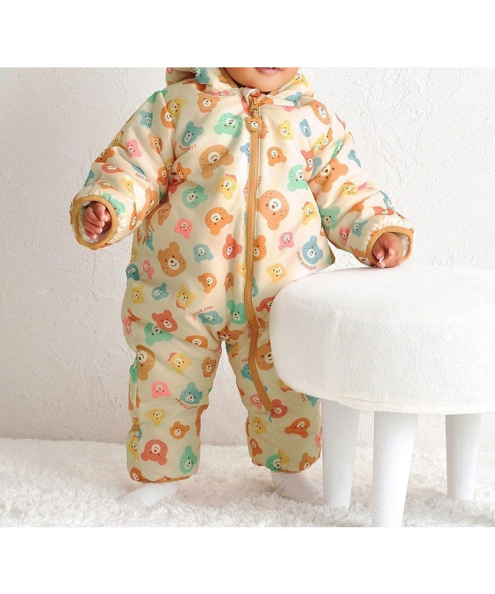【ミキハウスホットビスケッツ/MIKI HOUSE HOT BISCUITS / KIDS】の【70-100cm】 カラフルビーンズ 総柄中綿ジャンプスーツ 人気、トレンドファッション・服の通販 founy(ファニー) ファッション Fashion キッズファッション Fashion for Kids アウター Coat Outerwear /Kids カラフル Colorful Design ジャケット Jacket, Outerwear スーツ Suit, Formalwear タフタ Taffeta, Structured Fabric 人気 Popular, Best Seller 長袖 Long Sleeve, Full Sleeve ベスト Vest, Waistcoat ベビー Baby, Babywear 防寒 Cold Protection, Winter-Ready 冬 Winter / This Winter A/W・秋冬 Autumn/Winter other-1|ID: prp329100004745748 ipo3291000000034309550