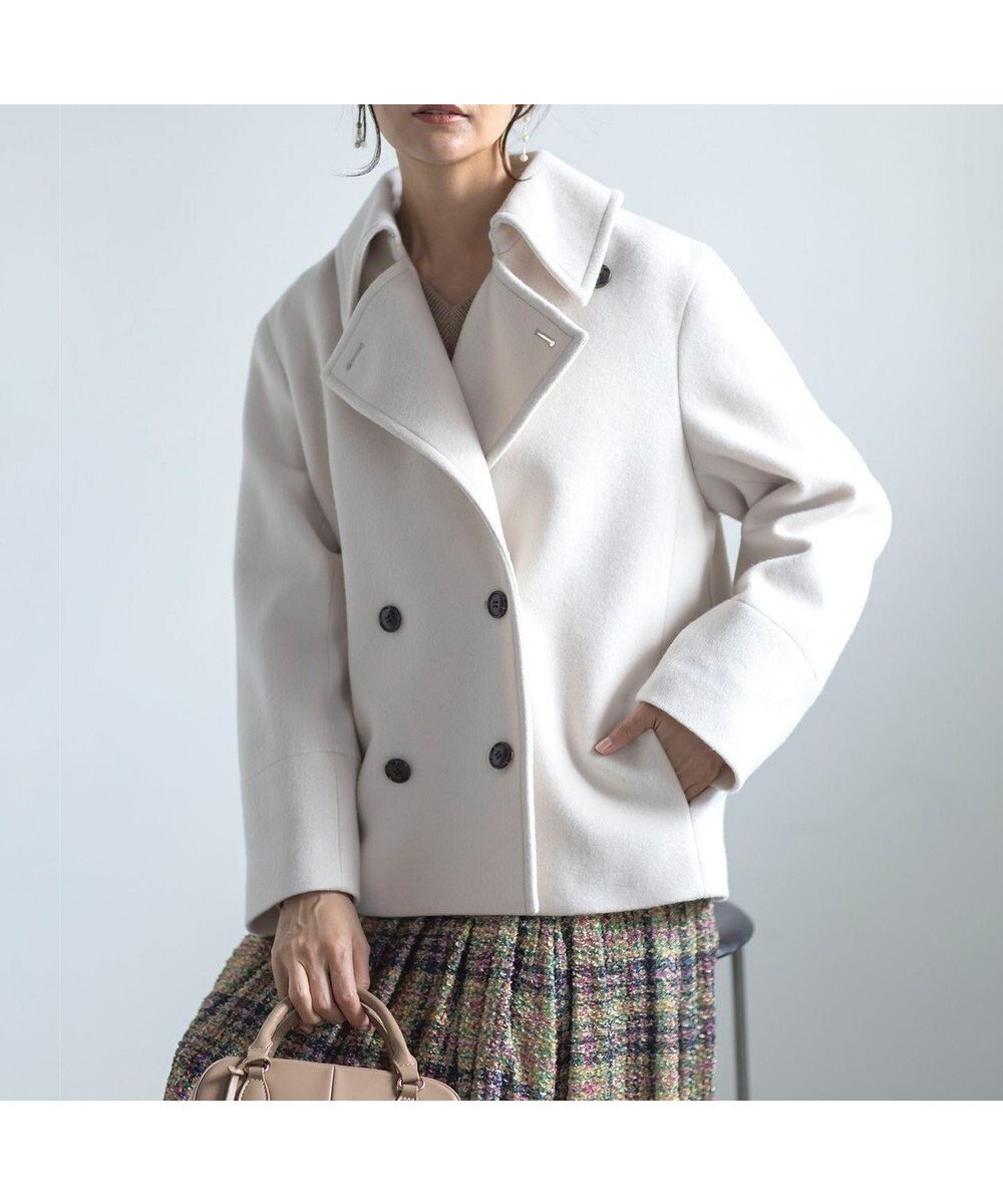 【組曲/KUMIKYOKU】のショートビーバー ピーコート インテリア・キッズ・メンズ・レディースファッション・服の通販 founy(ファニー) 　ファッション　Fashion　レディースファッション　Fashion for Women　アウター　Coat / Outerwear Collection　コート・ロングコート・ピーコート　Long Coats, Peacoats & More　レディースジャケット・軽アウター　Jackets　クラシカル　Classical, Vintage-Inspired　ショート　Short, Short Length　ジャケット　Jacket, Outerwear　スリーブ　Sleeve, Long Sleeve / Short Sleeve　バランス　Balance, Style Balance　フォルム　Silhouette, Form　ボトム　Bottoms, Lower Wear　ワイド　Wide, Wide Fit　A/W・秋冬　Autumn/Winter　エレガント 上品　Elegant　ベージュ系|ID: prp329100004745845 ipo3291000000034310372