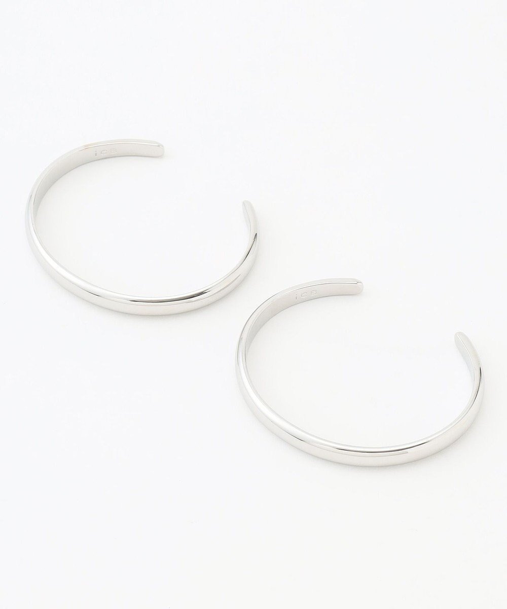 【アイシービー/iCB】の【CLASSY.1月号掲載】ラウンドバングル インテリア・キッズ・メンズ・レディースファッション・服の通販 founy(ファニー) 　雑誌掲載アイテム　Magazine Picks & Fashion Features　ファッション雑誌　Fashion Magazines　クラッシィ　CLASSY.　ファッション　Fashion　レディースファッション　Fashion for Women　1月号　January Issue　アクセサリー　Fashion Accessories　シンプル　Simple, Minimal　ジャケット　Jacket, Outerwear　バングル　Bangle, Bracelet　ラウンド　Round, Round Neck　雑誌　Magazine, Fashion Magazine　シルバー系|ID: prp329100004745937 ipo3291000000034311222