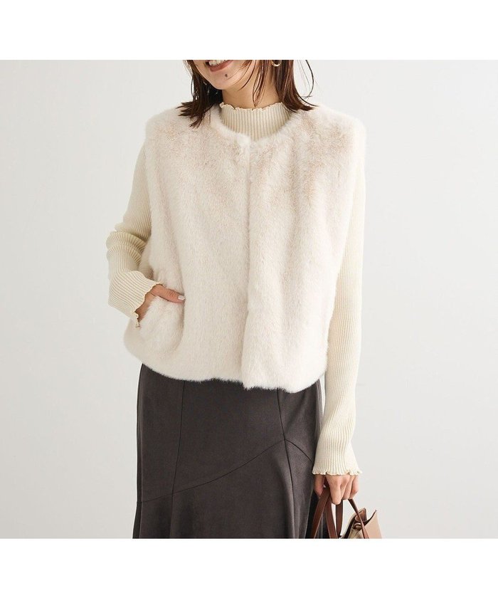 【グリーンパークス/Green Parks】の・ELENCARE DUE フォックス調ファーベスト インテリア・キッズ・メンズ・レディースファッション・服の通販 founy(ファニー) https://founy.com/ ファッション Fashion レディースファッション Fashion for Women アウター Coat / Outerwear Collection トップス・カットソー Cut & Sew Tops ベスト&ジレ / 重ね着スタイル Vests & Gilets おすすめ Recommended / Our Picks フォックス Fox, Fox Fur ベスト Vest, Waistcoat ポケット Pocket, Pocket Detail 今季 This Season, Current Season A/W・秋冬 Autumn/Winter |ID: prp329100004746289 ipo3291000000035631990